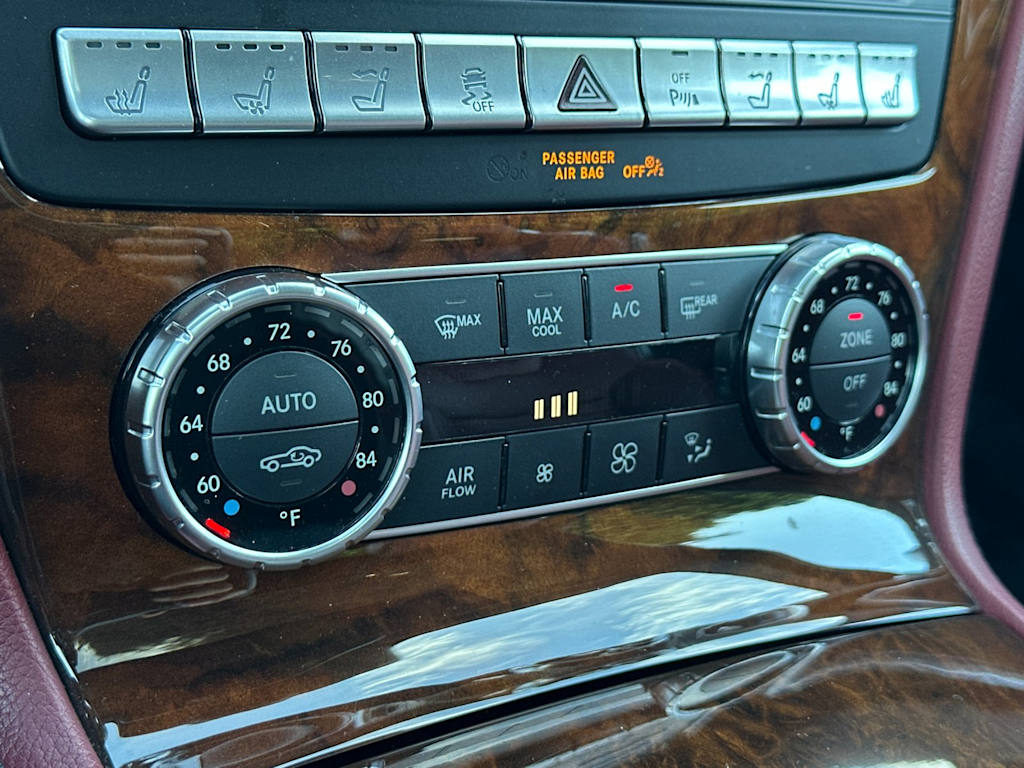 Thumbnail: 2017 Mercedes-Benz SL-Class - 24