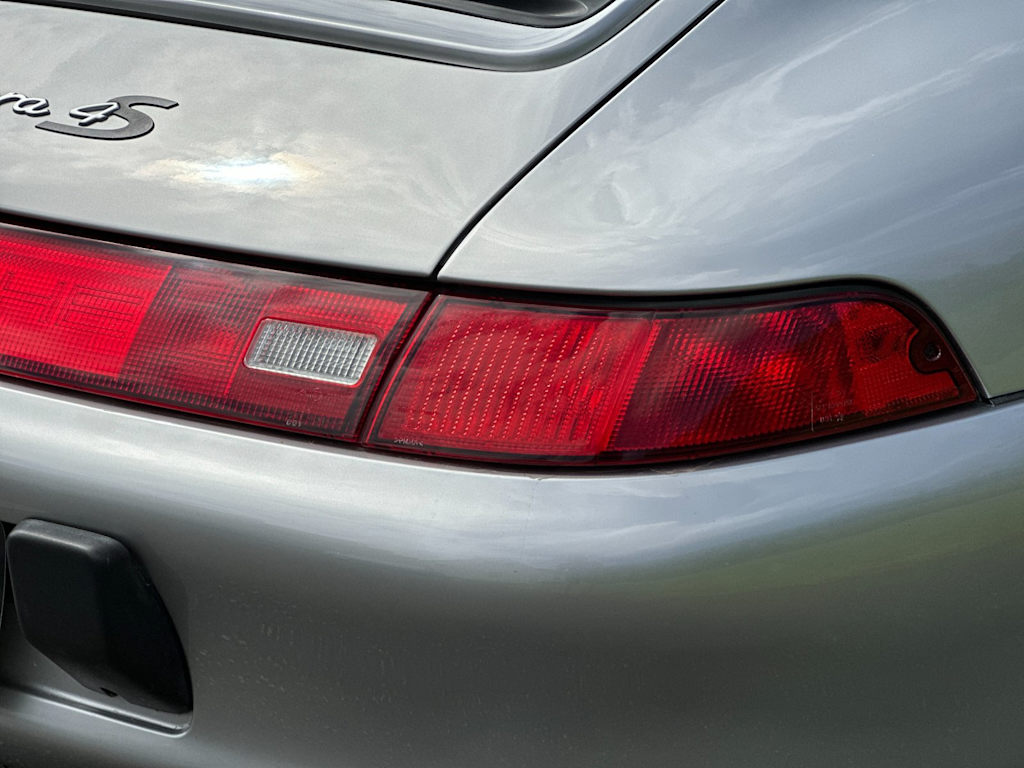 Thumbnail: 1997 Porsche 911 - 28