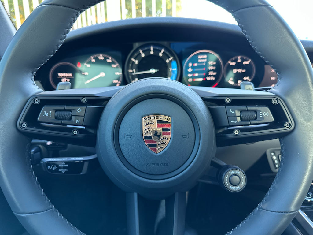 Thumbnail: 2024 Porsche 911 - 27
