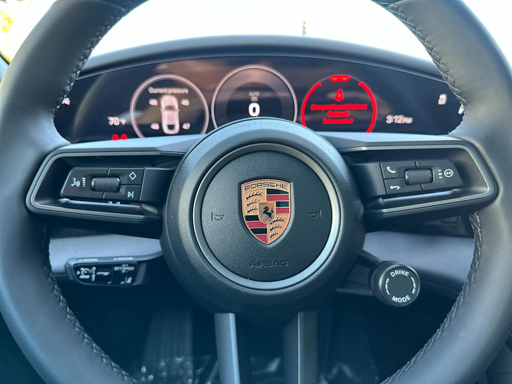 Thumbnail: 2026 Porsche Taycan - 29