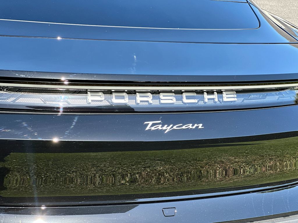 Thumbnail: 2026 Porsche Taycan - 7