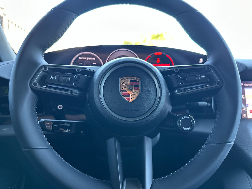 Thumbnail: 2026 Porsche Taycan - 29