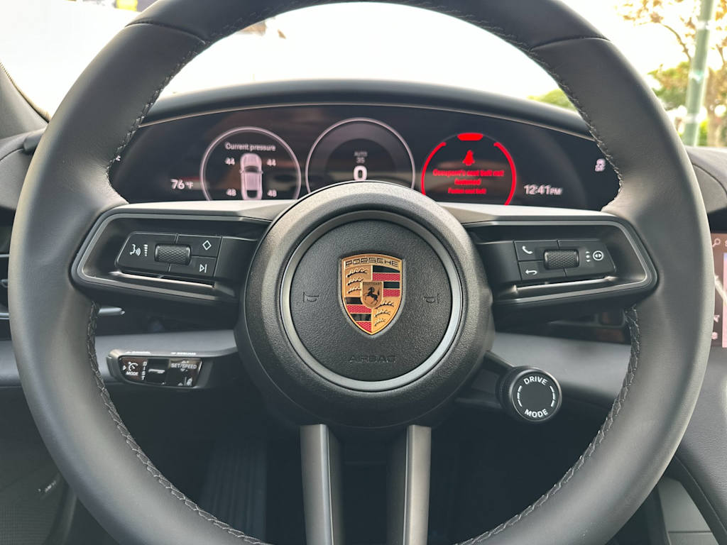 Thumbnail: 2026 Porsche Taycan - 29
