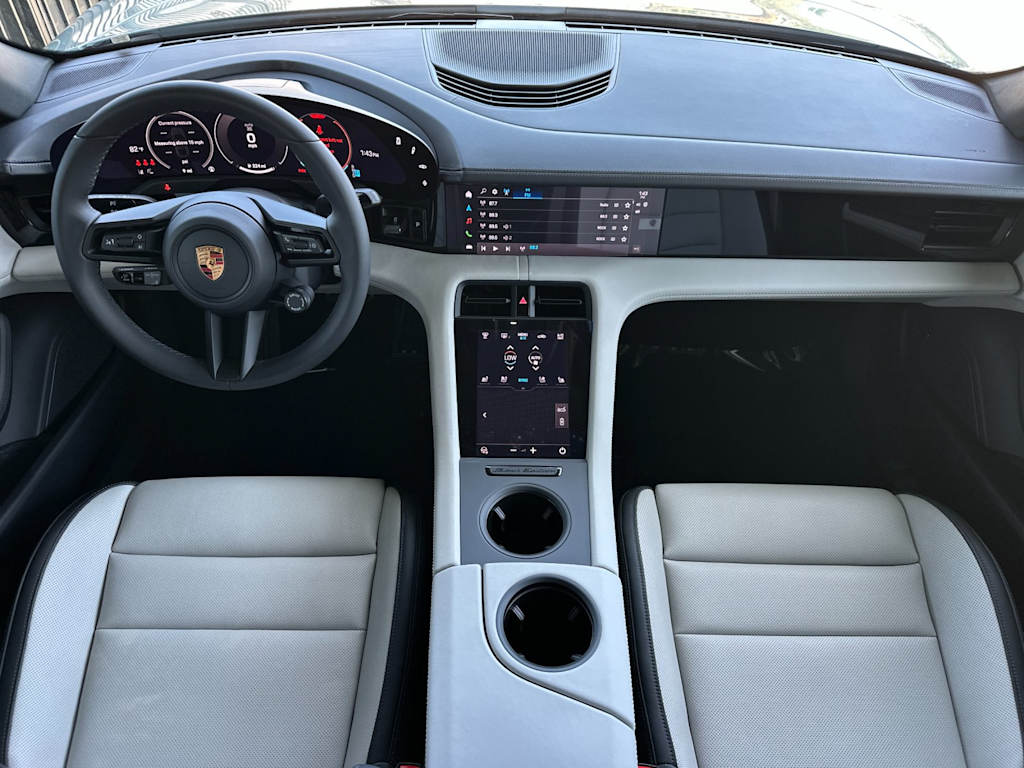 Thumbnail: 2026 Porsche Taycan - 8