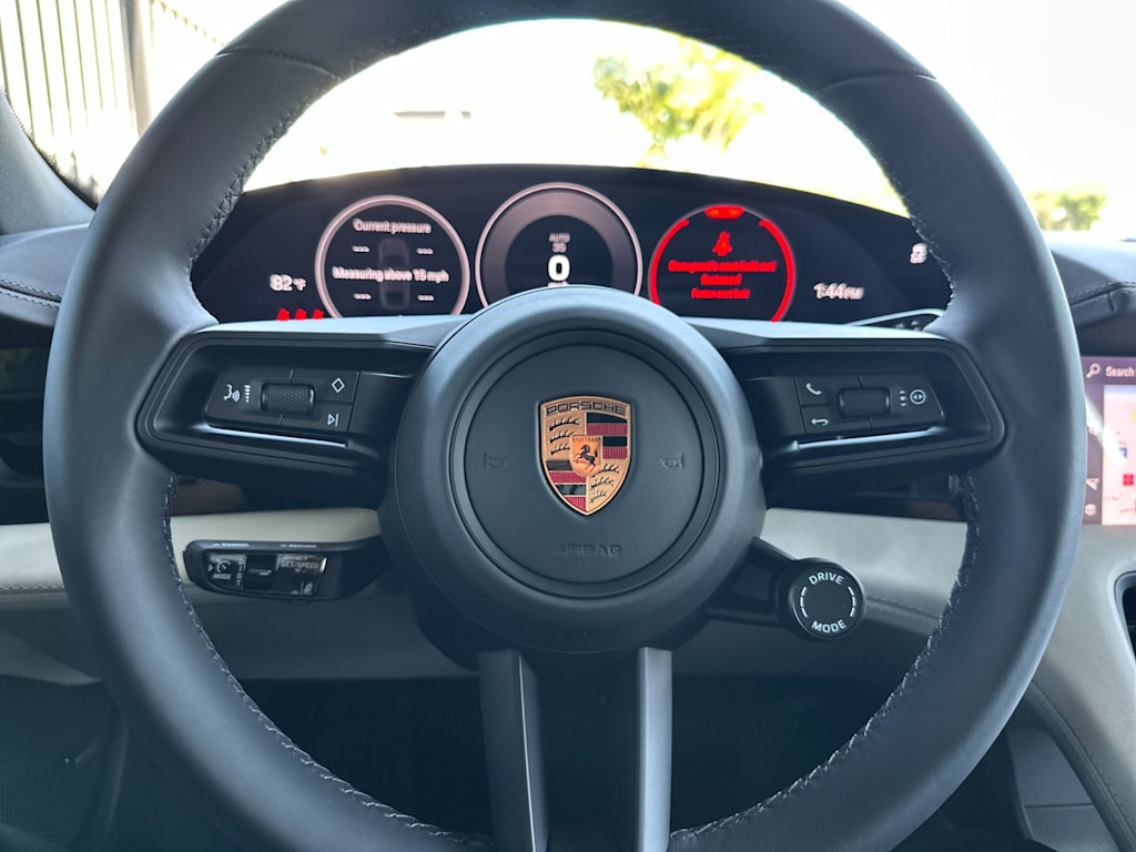 Thumbnail: 2026 Porsche Taycan - 29