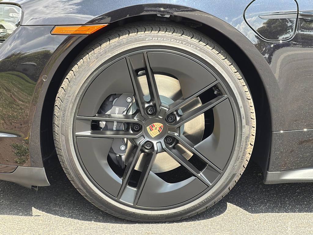 Thumbnail: 2026 Porsche Taycan - 7