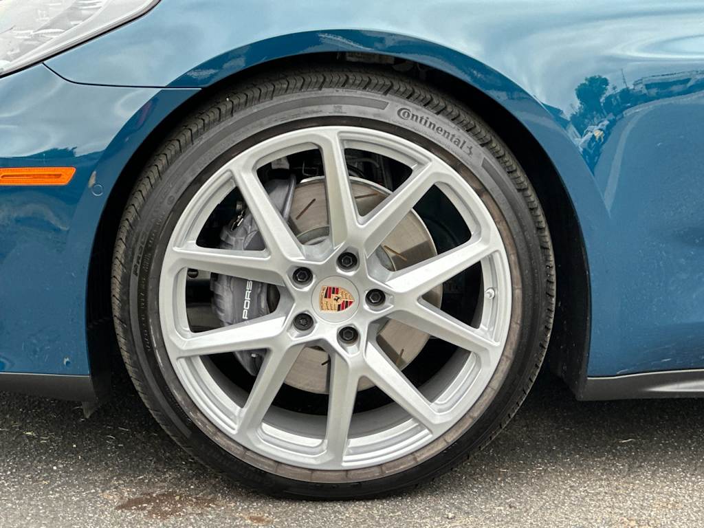 Thumbnail: 2026 Porsche Panamera - 8