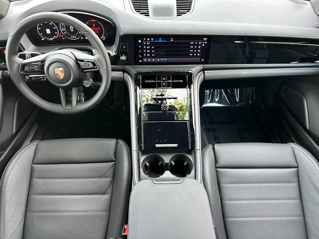Thumbnail: 2026 Porsche Panamera - 2