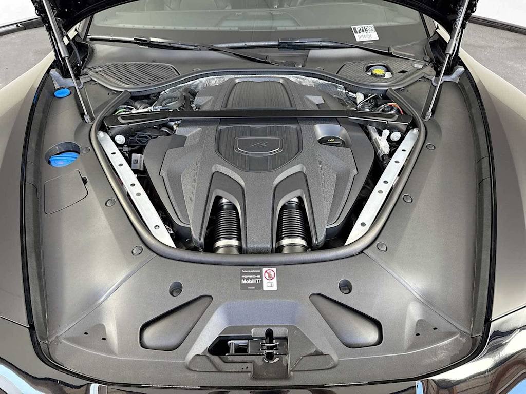 Thumbnail: 2025 Porsche Panamera - 51