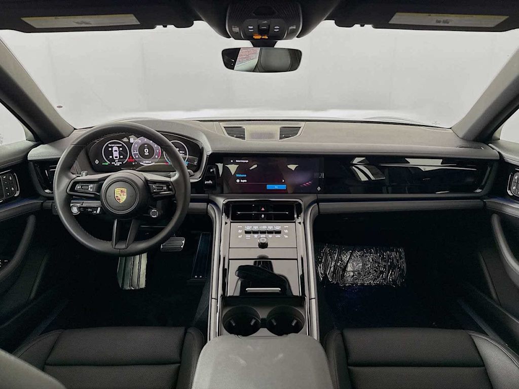 Thumbnail: 2025 Porsche Panamera - 55