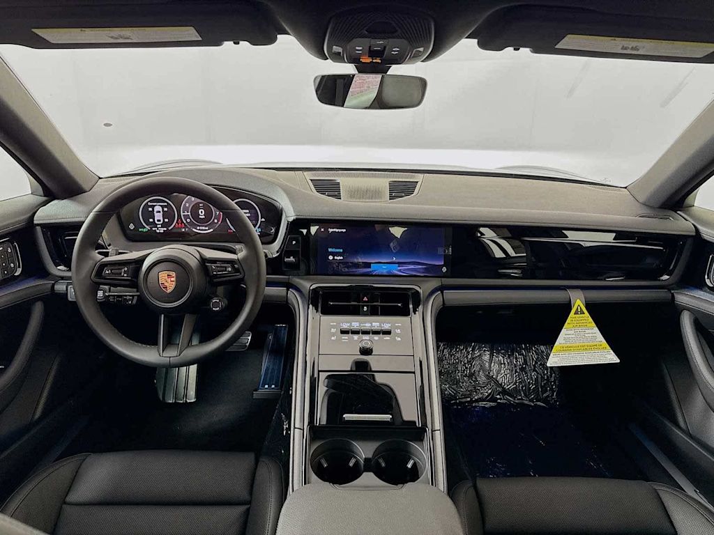 Thumbnail: 2026 Porsche Panamera - 55