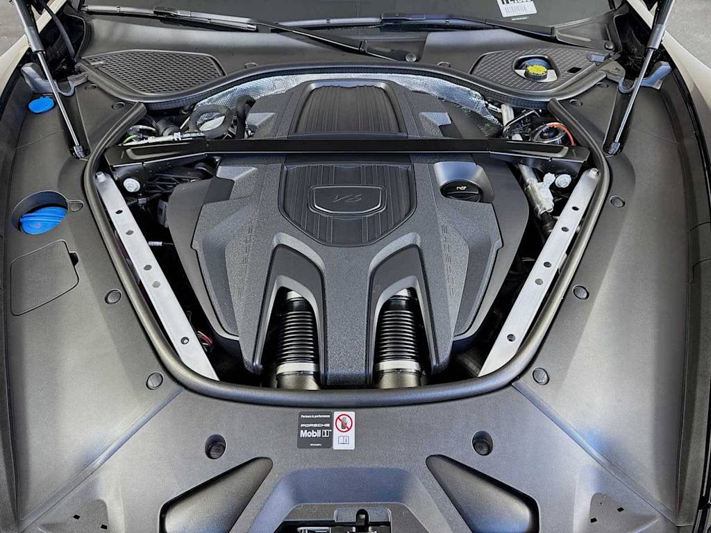 Thumbnail: 2026 Porsche Panamera - 51