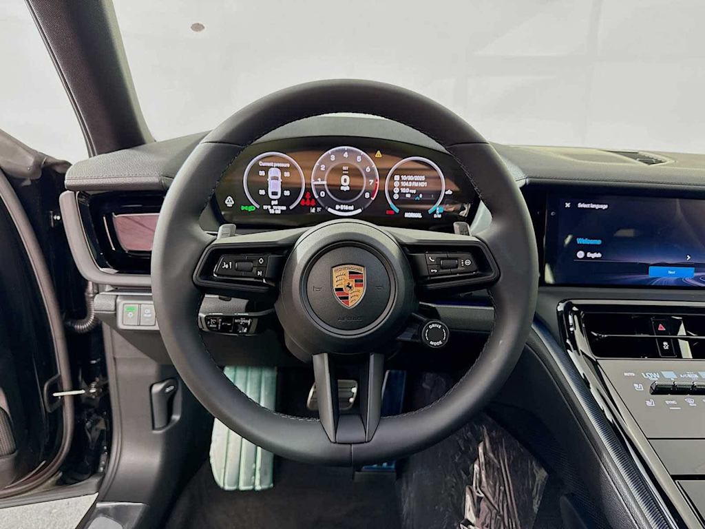 Thumbnail: 2026 Porsche Panamera - 40