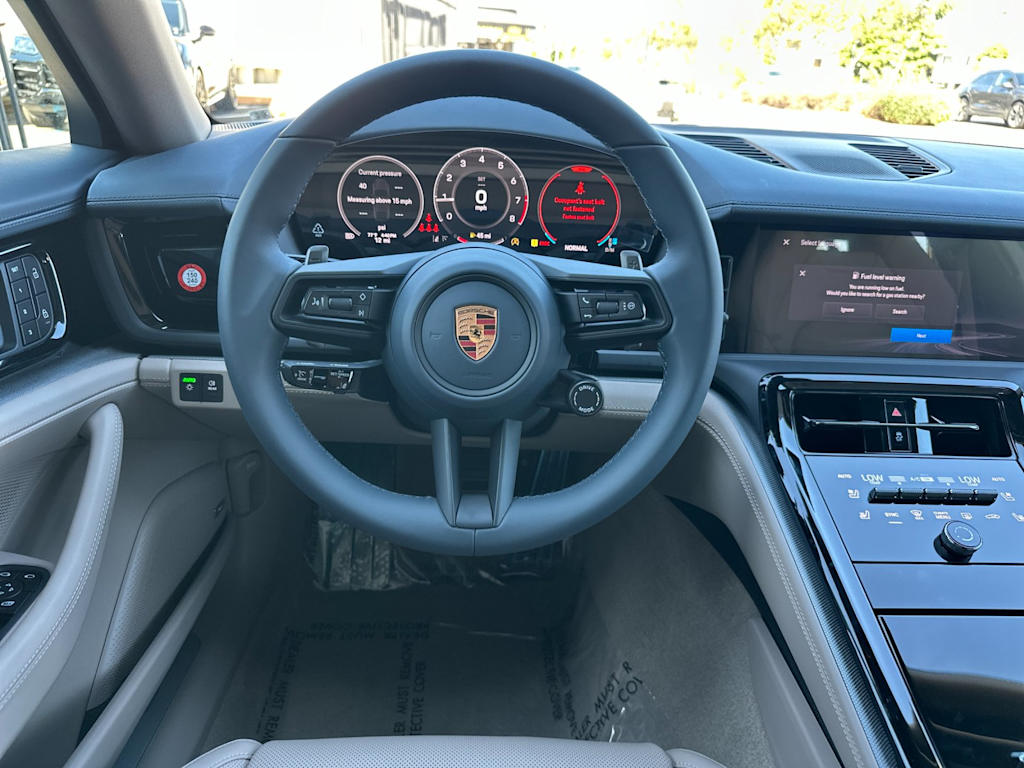 Thumbnail: 2026 Porsche Panamera - 9