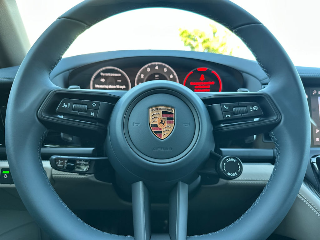 Thumbnail: 2026 Porsche Panamera - 13