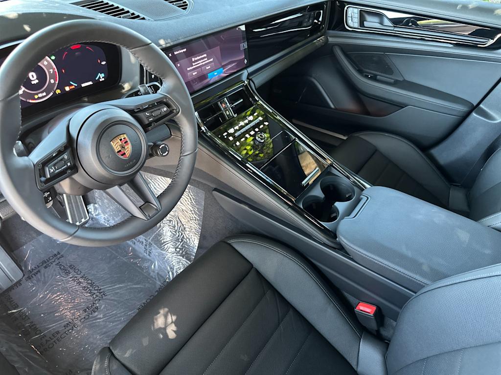 Thumbnail: 2026 Porsche Panamera - 2