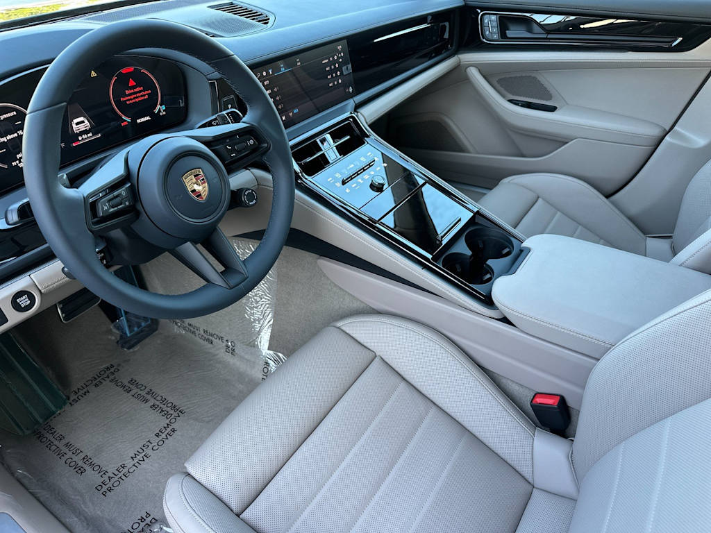 Thumbnail: 2026 Porsche Panamera - 2