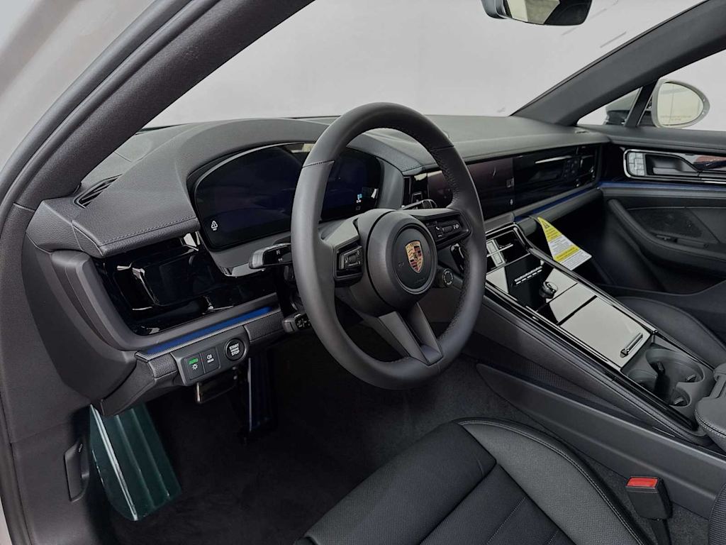 Thumbnail: 2026 Porsche Panamera - 2