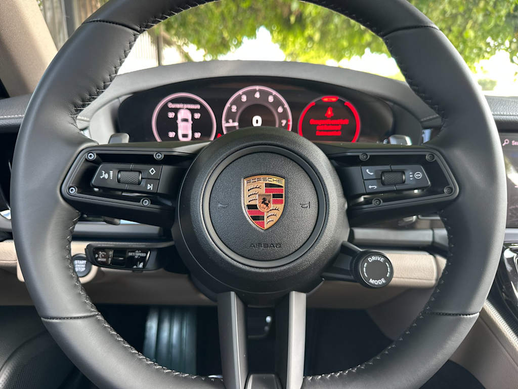 Thumbnail: 2026 Porsche Panamera - 29