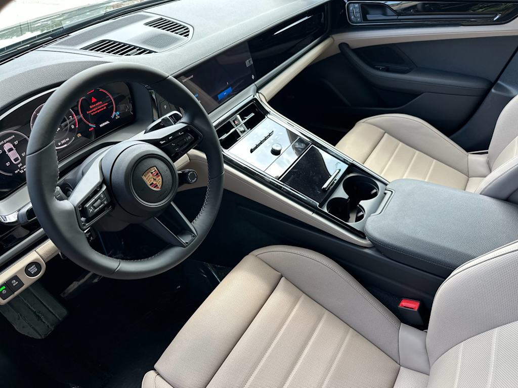 Thumbnail: 2026 Porsche Panamera - 2