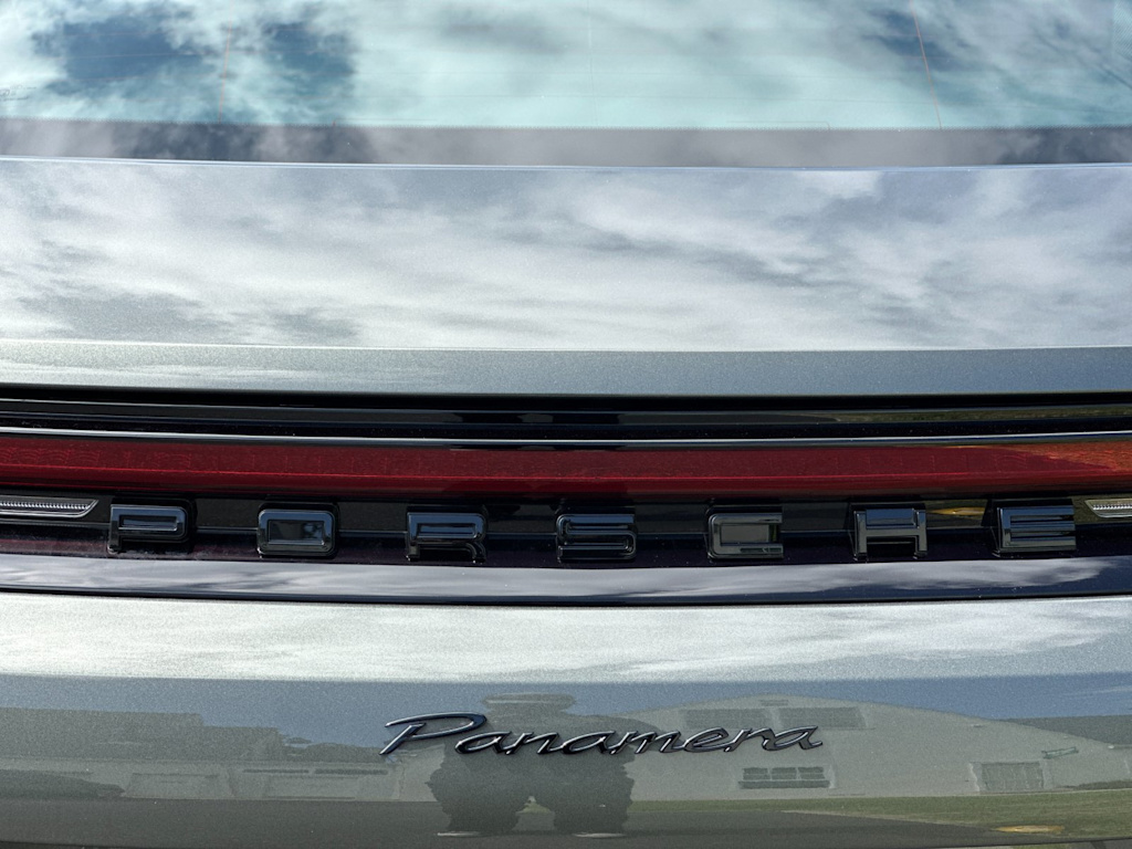 Thumbnail: 2026 Porsche Panamera - 33