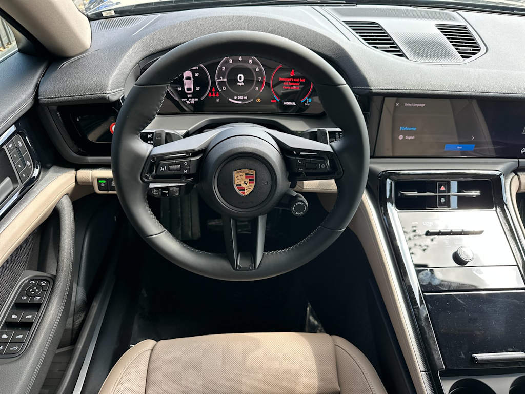 Thumbnail: 2026 Porsche Panamera - 12