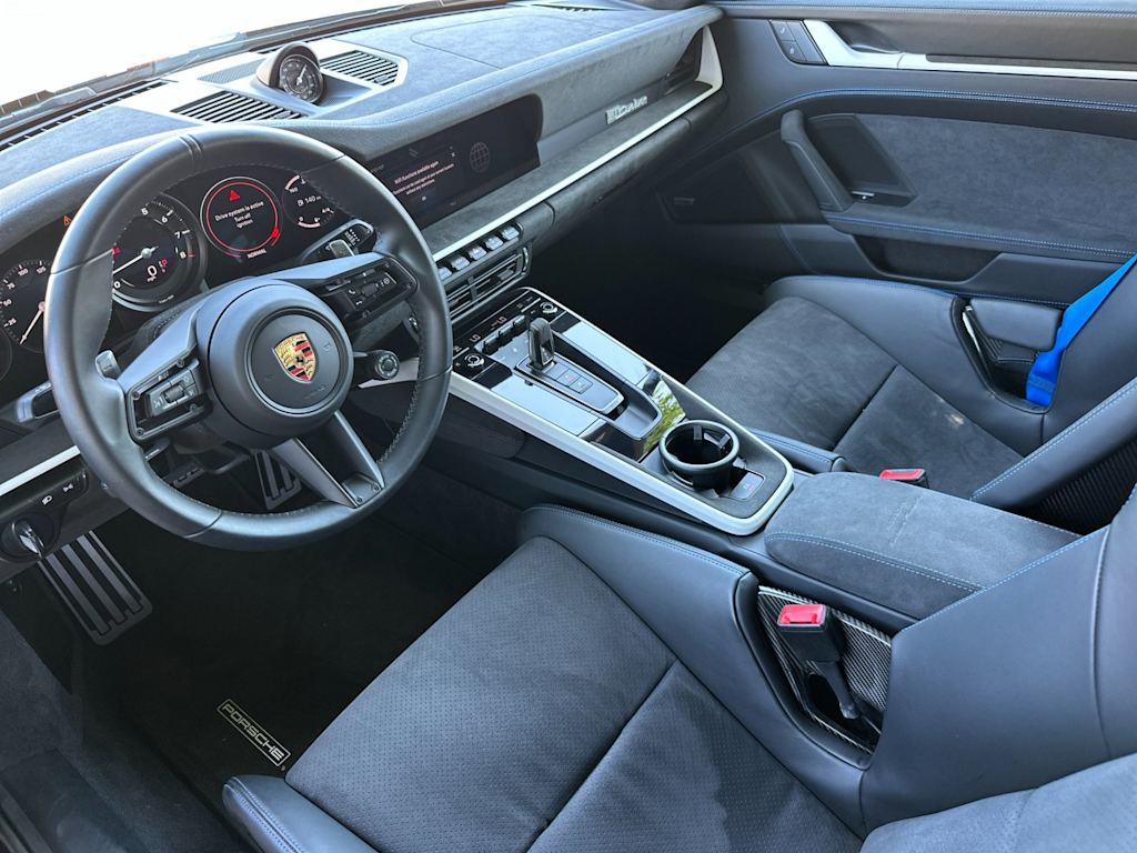 Thumbnail: 2023 Porsche 911 - 2