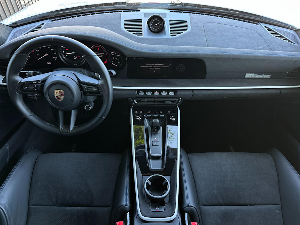 Thumbnail: 2023 Porsche 911 - 8