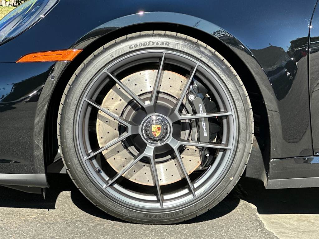 Thumbnail: 2026 Porsche 911 - 7