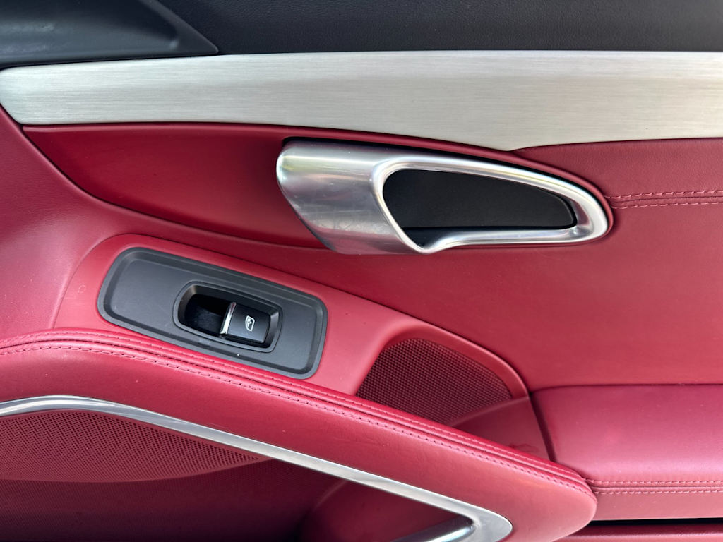 Thumbnail: 2019 Porsche 911 - 22
