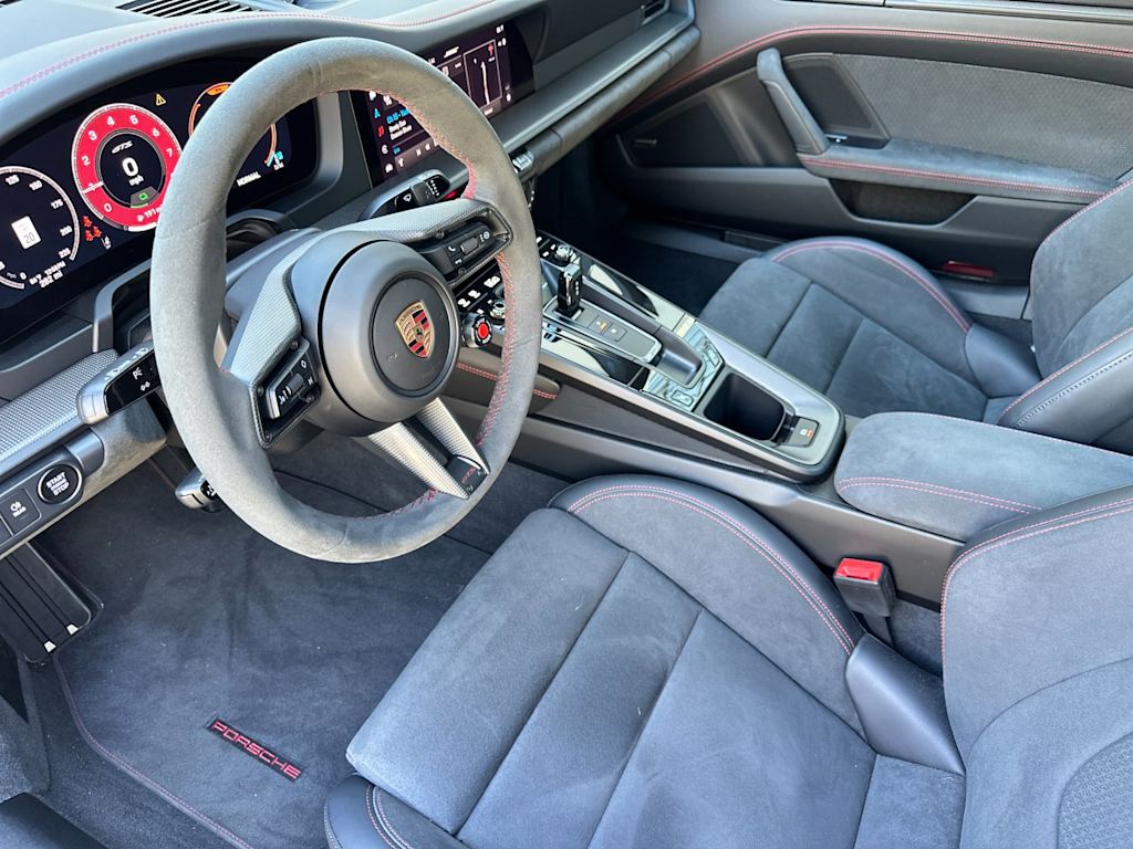 Thumbnail: 2025 Porsche 911 - 9