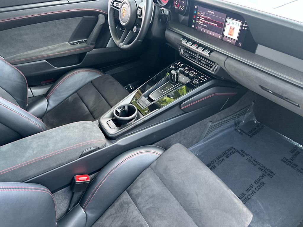 Thumbnail: 2024 Porsche 911 - 9