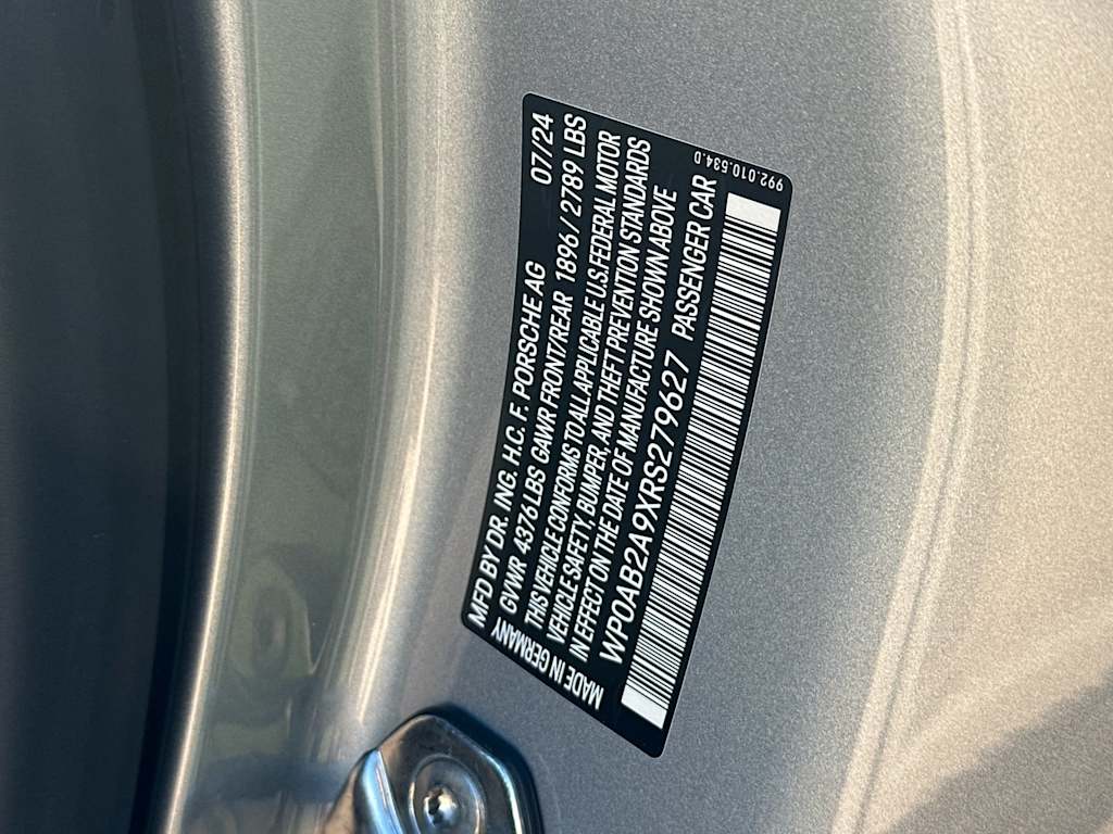 Thumbnail: 2024 Porsche 911 - 16