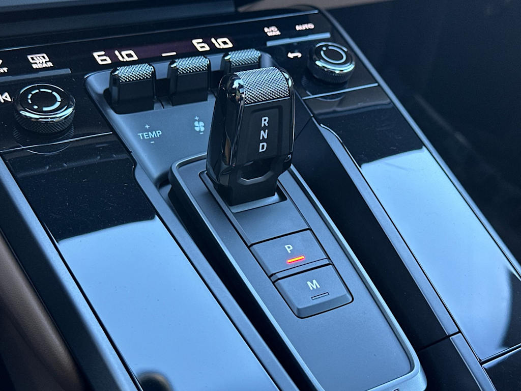 Thumbnail: 2024 Porsche 911 - 24