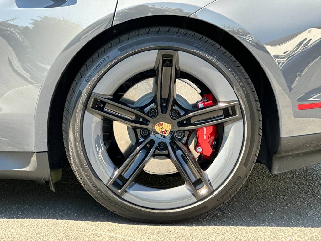 Thumbnail: 2026 Porsche Taycan - 7