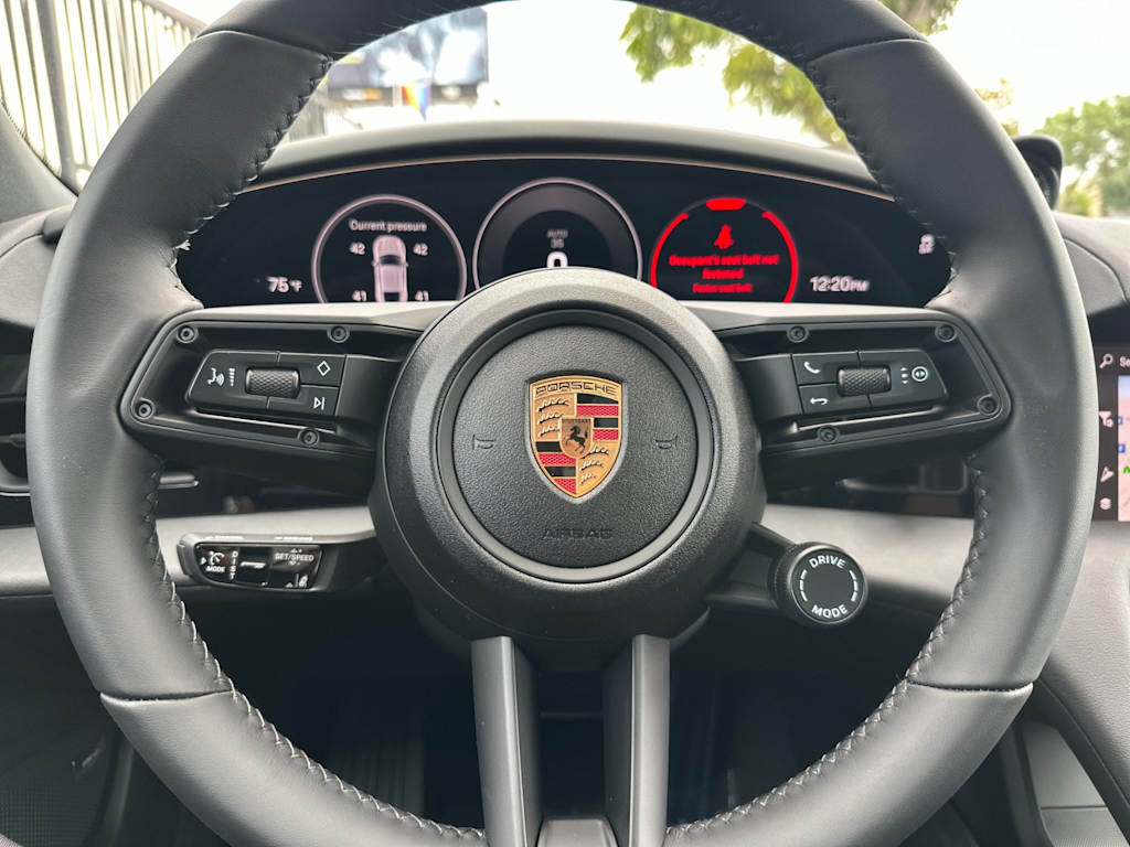 Thumbnail: 2026 Porsche Taycan - 29