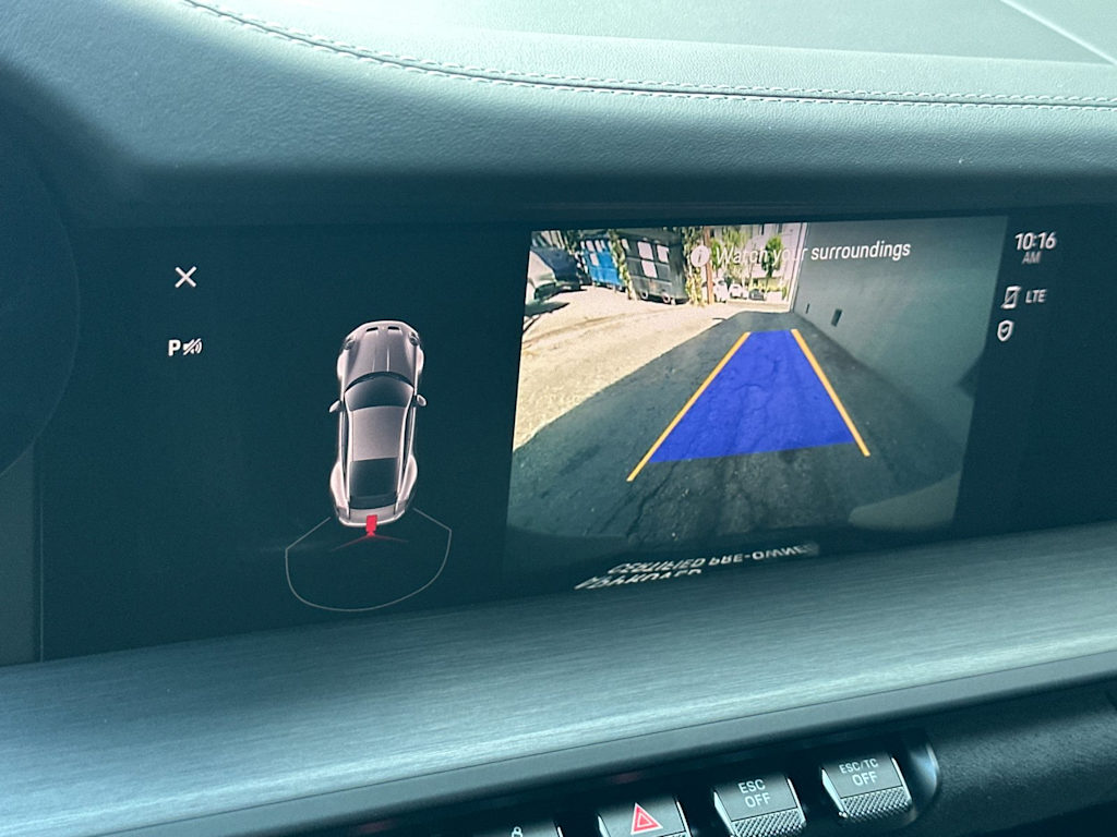 Thumbnail: 2022 Porsche 911 - 23