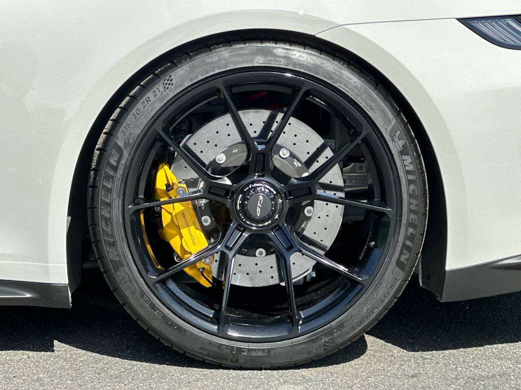 Thumbnail: 2022 Porsche 911 - 7