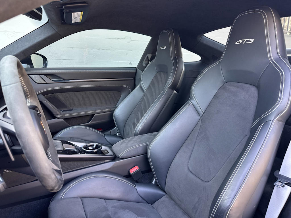 Thumbnail: 2022 Porsche 911 - 9