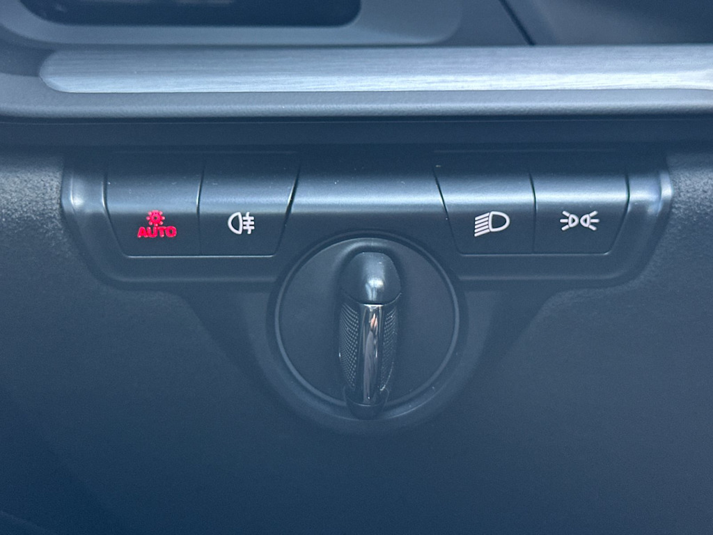 Thumbnail: 2022 Porsche 911 - 27