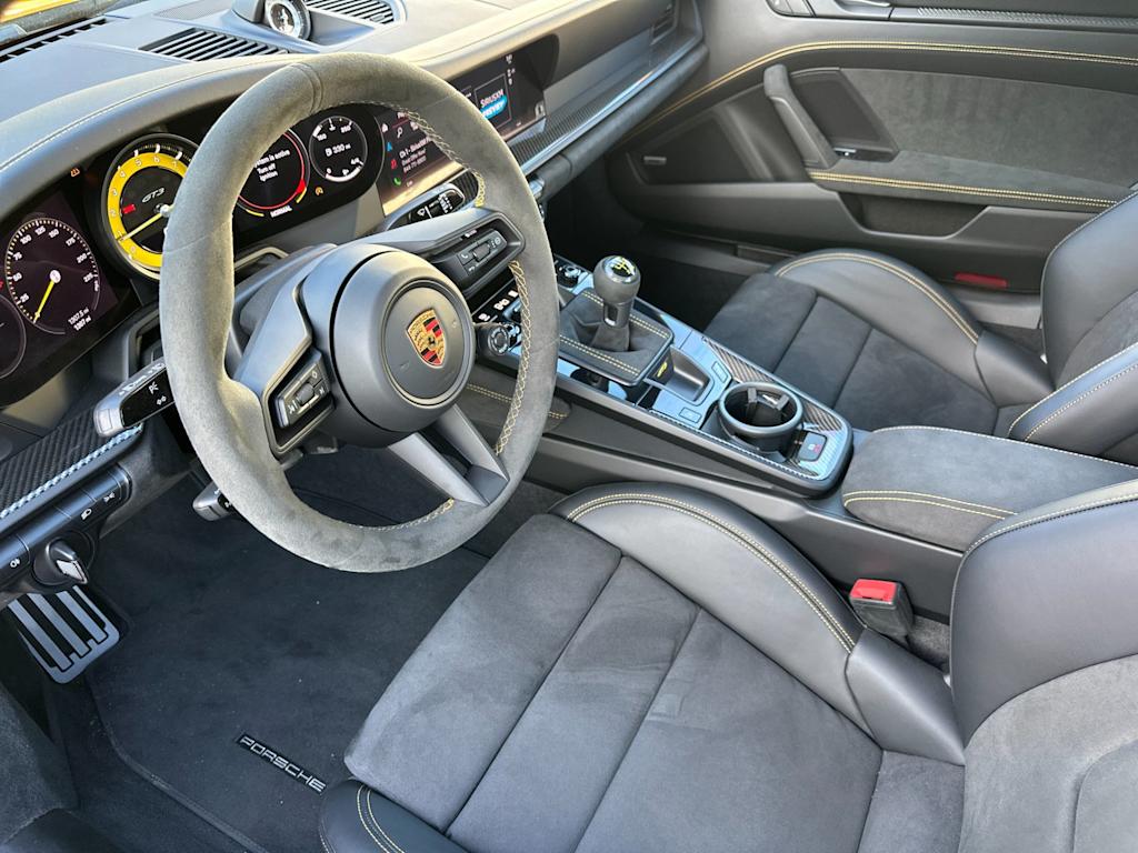 Thumbnail: 2022 Porsche 911 - 2