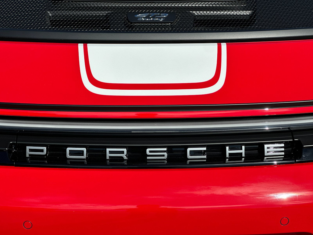 Thumbnail: 2026 Porsche 911 - 30