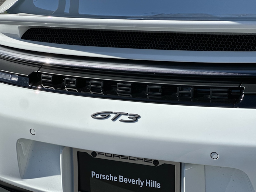 Thumbnail: 2025 Porsche 911 - 6