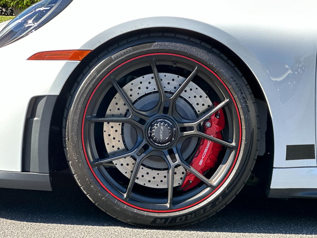 Thumbnail: 2025 Porsche 911 - 7