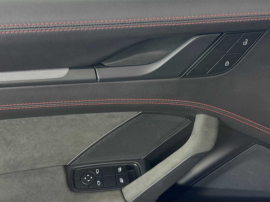 Thumbnail: 2022 Porsche 911 - 20