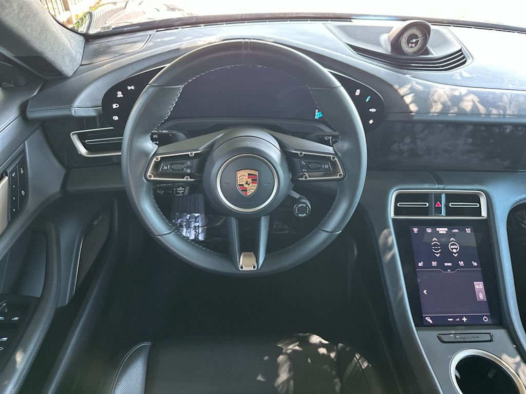 Thumbnail: 2022 Porsche Taycan - 12