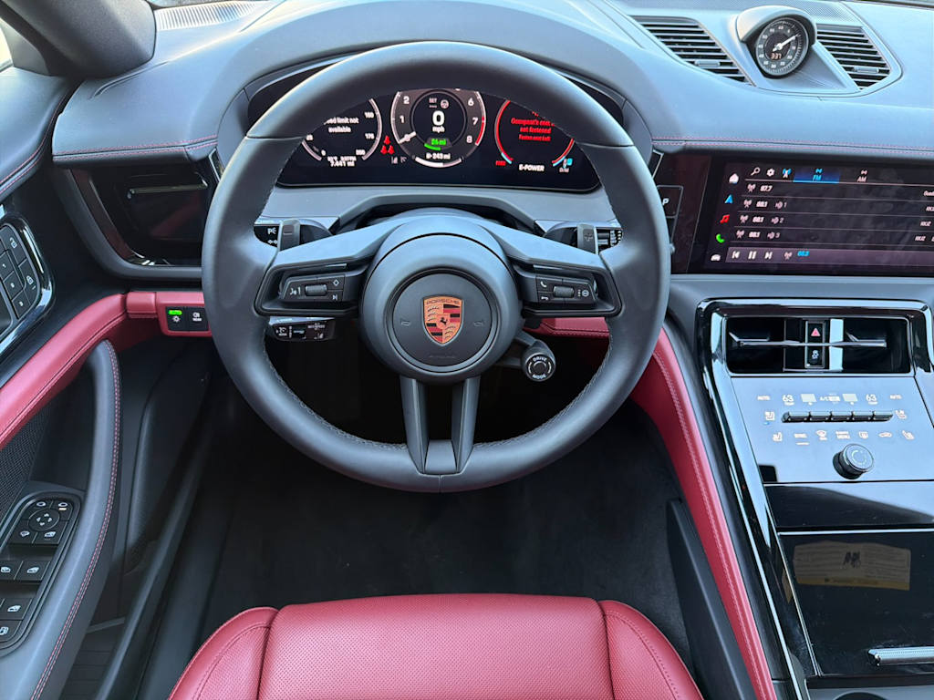 Thumbnail: 2026 Porsche Panamera - 11