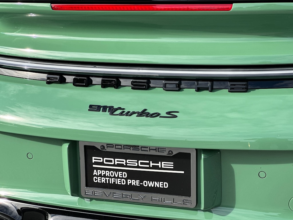 Thumbnail: 2022 Porsche 911 - 7