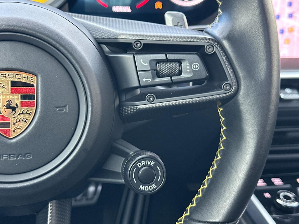 Thumbnail: 2022 Porsche 911 - 27