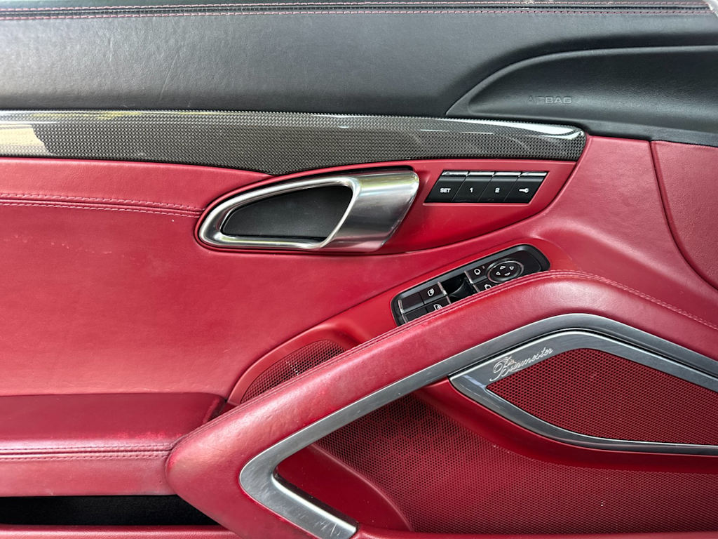 Thumbnail: 2017 Porsche 911 - 7